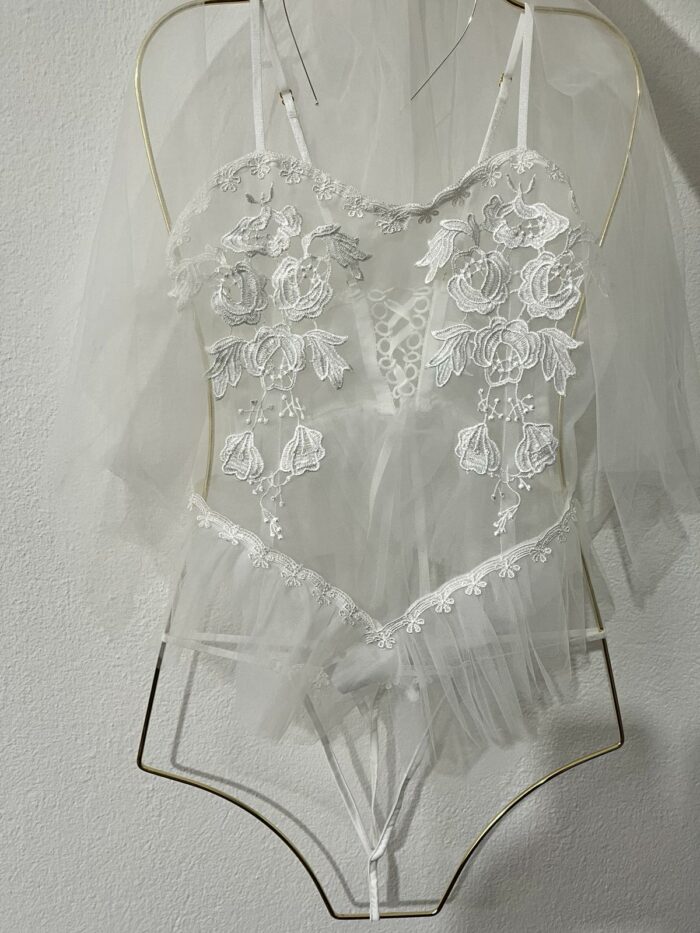 Noche de luna 7 piezas con velo