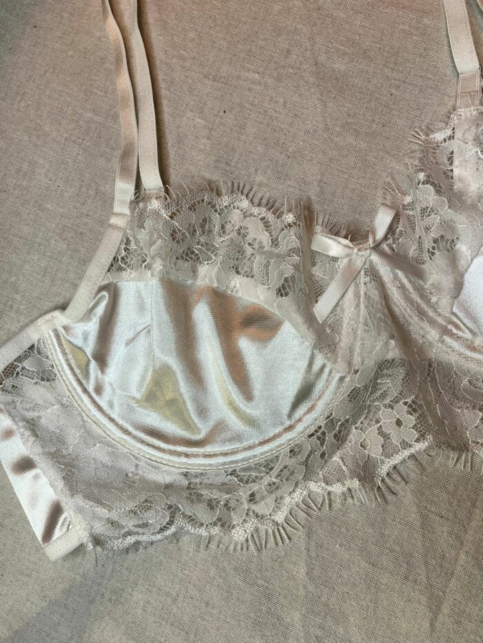 Conjunto clásico blanco